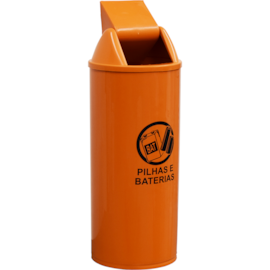 LIXEIRA 22 LITROS COM TAMPA BASCULANTE E ADESIVO COLETOR DE PILHAS E BATERIAS LIXEIRA 22 LITROS COM TAMPA BASCULANTE E ADESIVO COLETOR DE PILHAS E BATERIAS