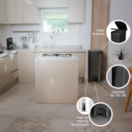 LIXEIRA SLIM COM PEDAL 50 LITROS COM FECHAMENTO SUAVE CINZA LIXEIRA SLIM COM PEDAL 50 LITROS COM FECHAMENTO SUAVE CINZA